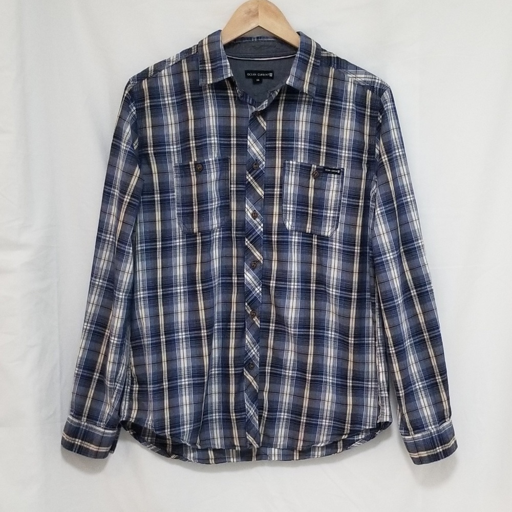 Ocean Current Long Sleeve Button Down